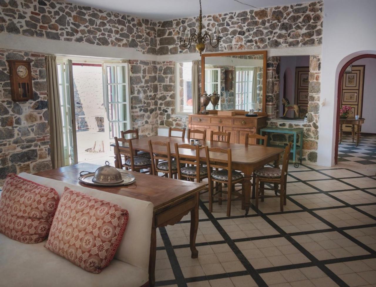 The Villa Averoff Kírinthos Exterior photo